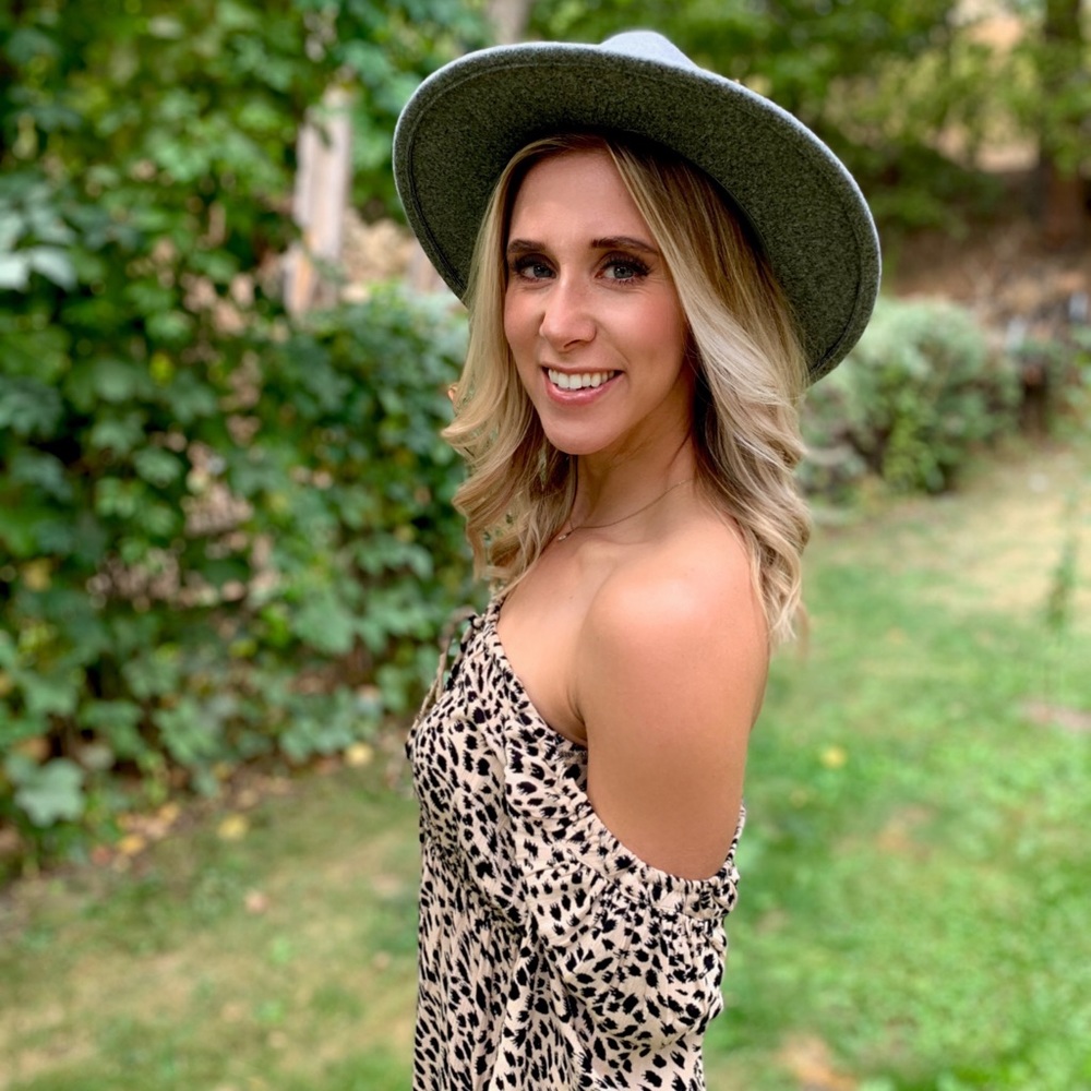 Meet your Posher, Sarah